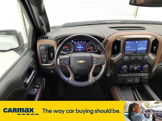 Photo of 2022 White Chevrolet Silverado 1500 Limited