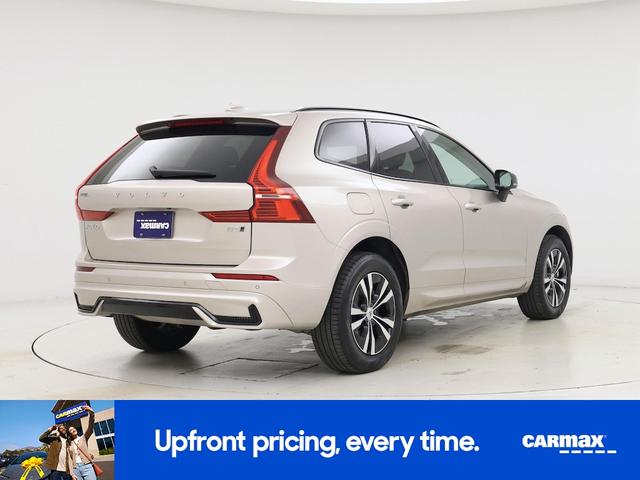 Photo of 2025 Tan Volvo XC60