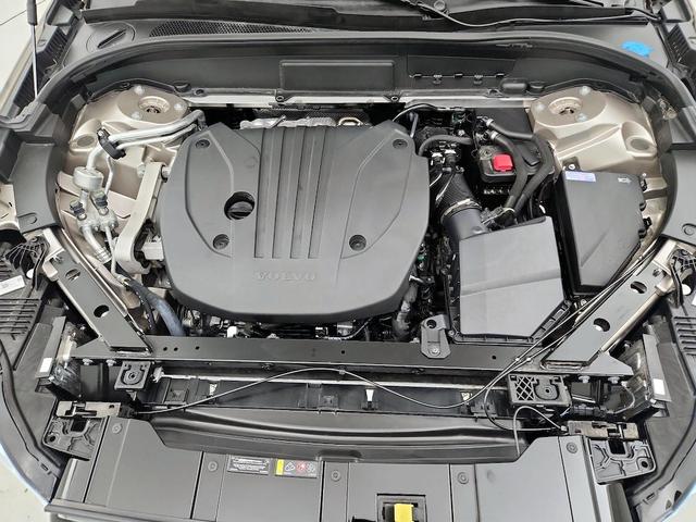 Photo of 2025 Tan Volvo XC60