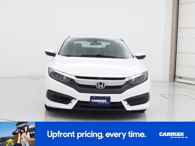 Photo of 2016 White Honda Civic