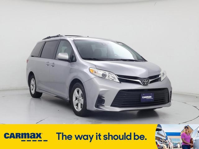 2018 Toyota Sienna