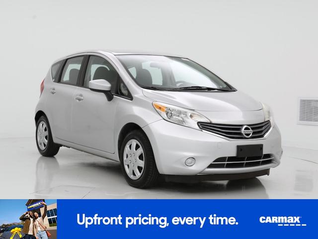 Photo of 2016 Silver Nissan Versa Note