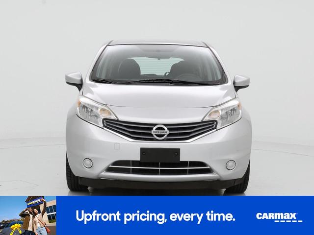 Photo of 2016 Silver Nissan Versa Note
