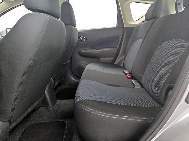 Photo of 2016 Silver Nissan Versa Note