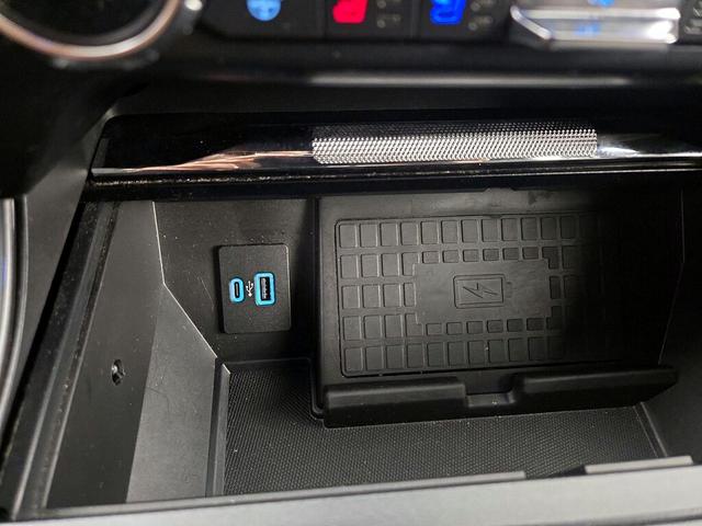 Photo of 2022 Black Ford F-150