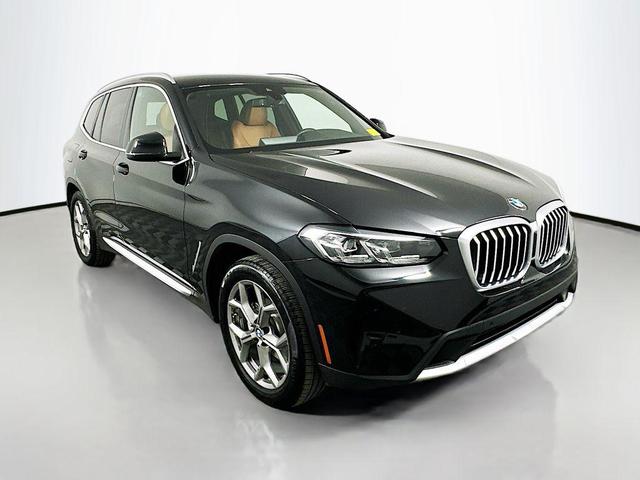 Photo of 2024 Black Sapphire Metallic BMW X3
