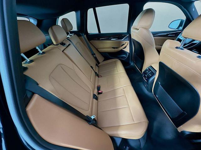 Photo of 2024 Black Sapphire Metallic BMW X3