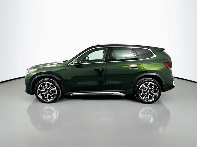 Photo of 2025 San Remo Green Metallic BMW X1