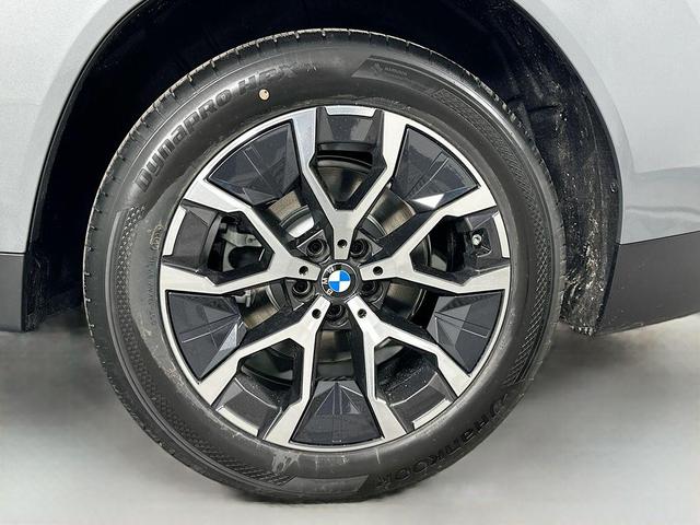Photo of 2025 Skyscraper Gray Metallic BMW X3