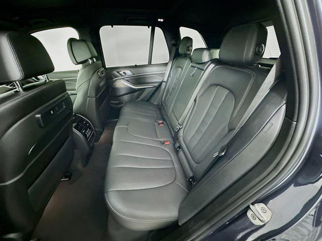 Photo of 2022 Arctic Grey Metallic BMW X5 PHEV