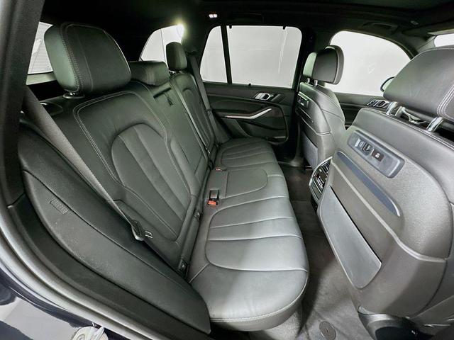 Photo of 2022 Arctic Grey Metallic BMW X5 PHEV