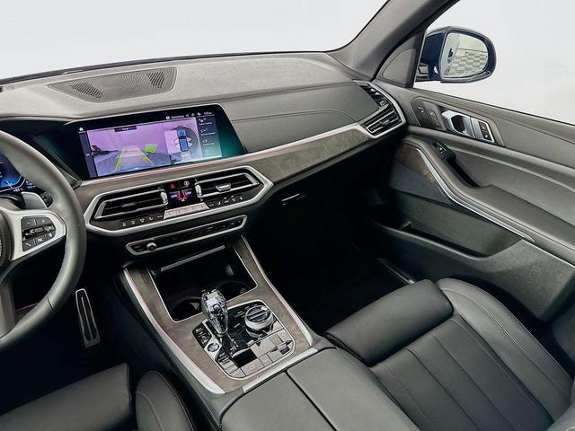 Photo of 2022 Arctic Grey Metallic BMW X5 PHEV