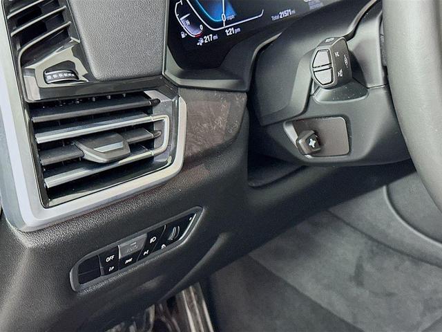 Photo of 2022 Arctic Grey Metallic BMW X5 PHEV