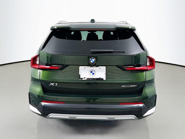 Photo of 2025 San Remo Green Metallic BMW X1