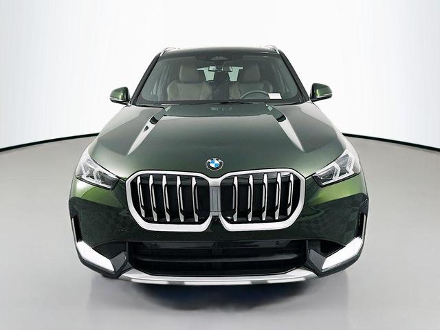 Photo of 2025 San Remo Green Metallic BMW X1