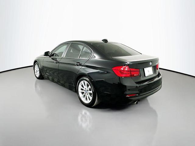 Photo of 2018 Jet Black BMW 320