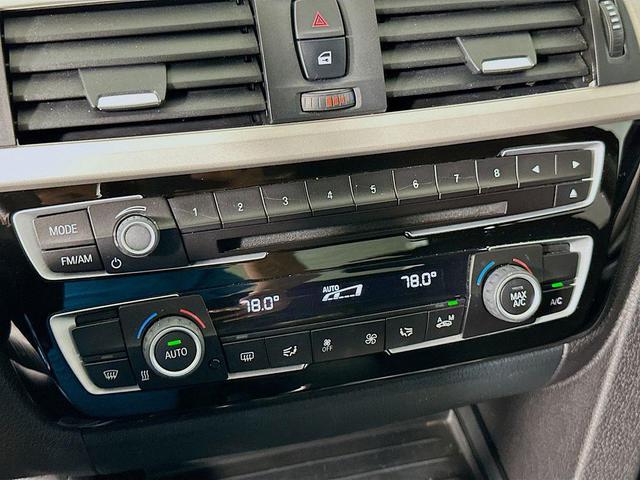 Photo of 2018 Jet Black BMW 320