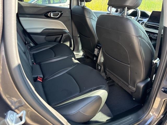 Photo of 2022 Granite Crystal Clearcoat Metallic Jeep Compass