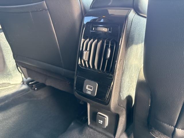 Photo of 2022 Granite Crystal Clearcoat Metallic Jeep Compass
