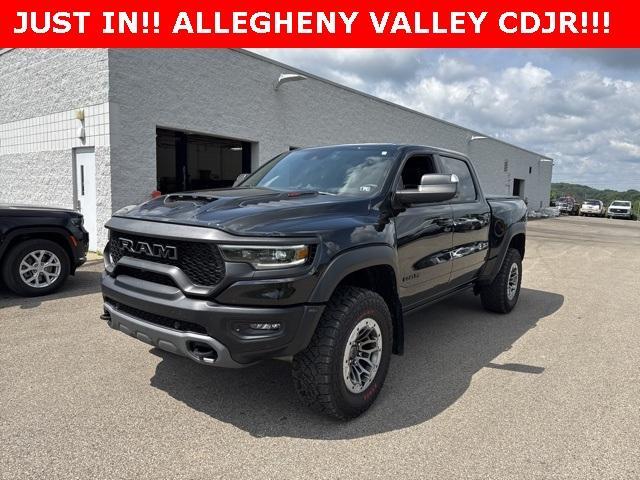 Photo of 2022 Diamond Black RAM 1500