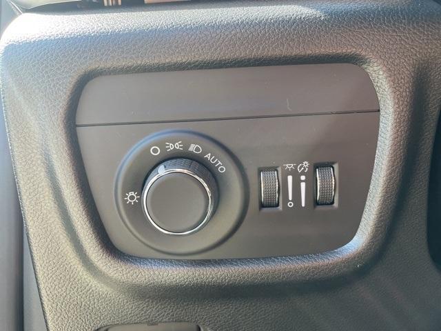 Photo of 2025 Black Jeep Grand Cherokee