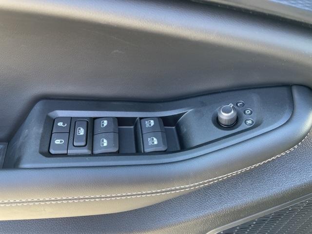 Photo of 2025 Black Jeep Grand Cherokee