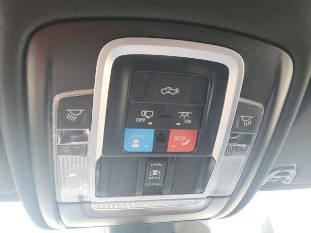 Photo of 2025 Silver RAM 1500