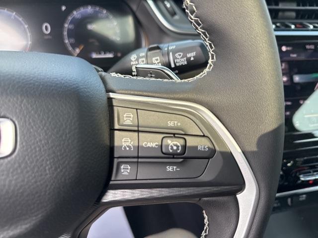 Photo of 2025 Black Jeep Grand Cherokee L
