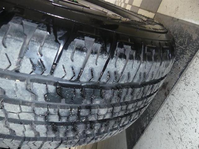 Photo of 2024 Bright White Clearcoat RAM 1500