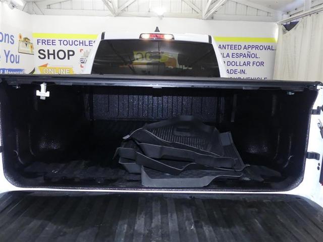 Photo of 2024 Bright White Clearcoat RAM 1500