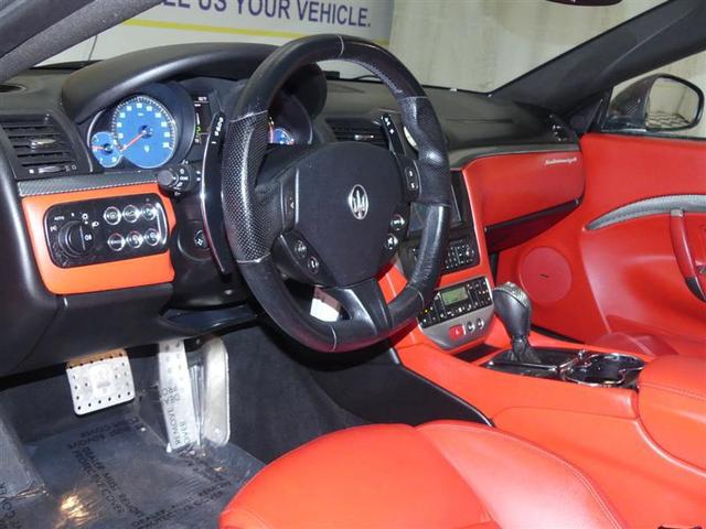 Photo of 2013 Black Maserati GranTurismo