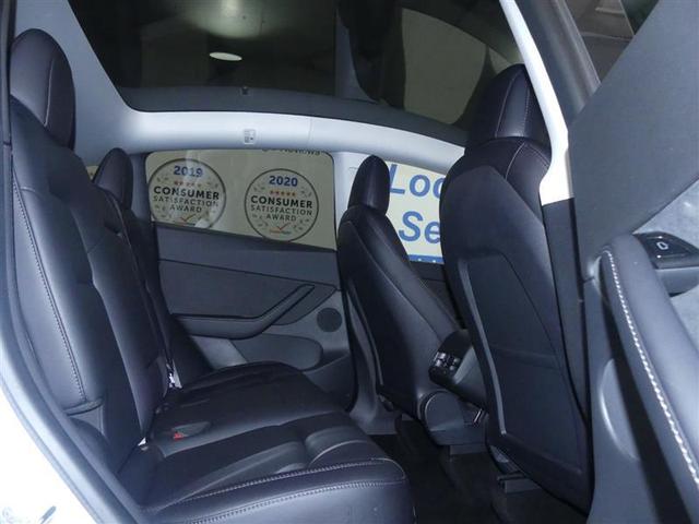 Photo of 2021 Pearl White Multi-Coat Tesla Model Y