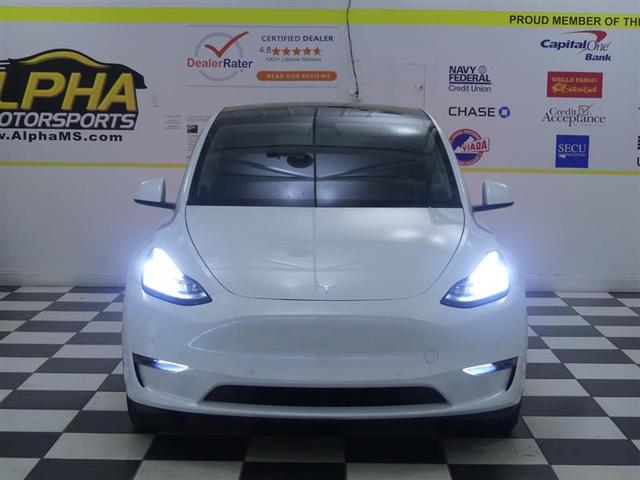 Photo of 2021 Pearl White Multi-Coat Tesla Model Y