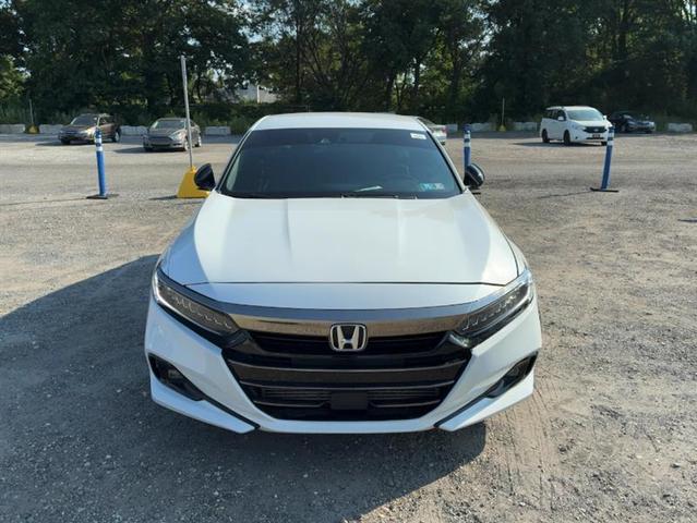 Photo of 2022 Platinum White Pearl Honda Accord