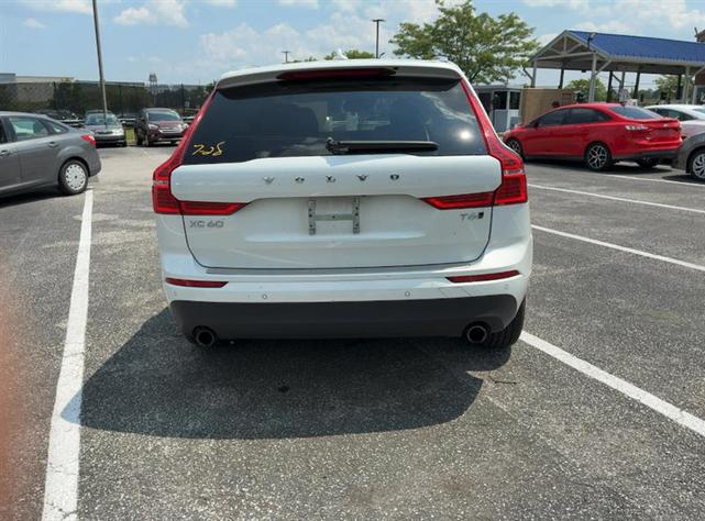 Photo of 2020 White Volvo XC60