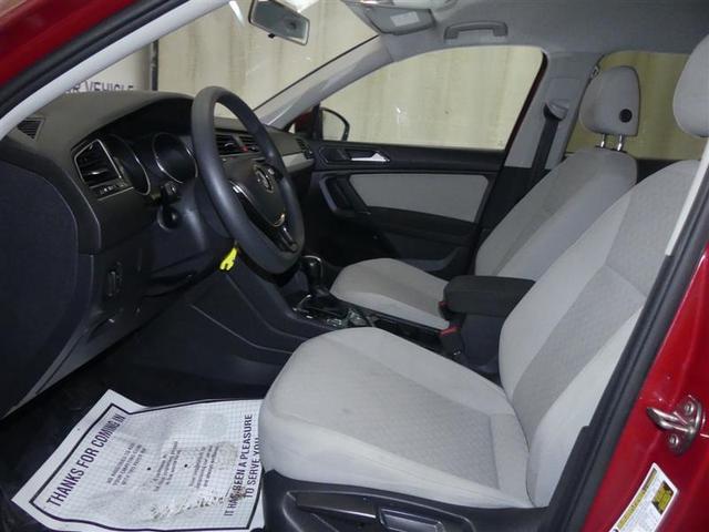 Photo of 2018 Cardinal Red Metallic Volkswagen Tiguan