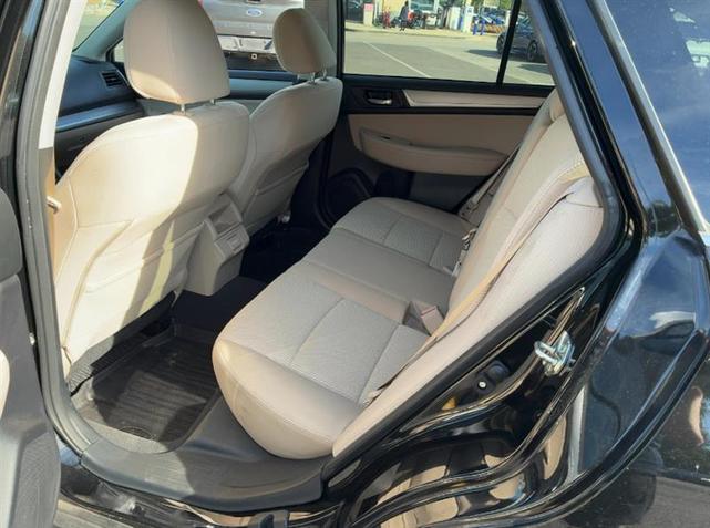Photo of 2018 Crystal Black Silica Subaru Outback