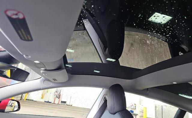 Photo of 2021 Red Multi-Coat Tesla Model 3