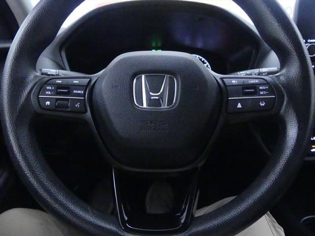 Photo of 2023 Platinum White Pearl Honda HR-V