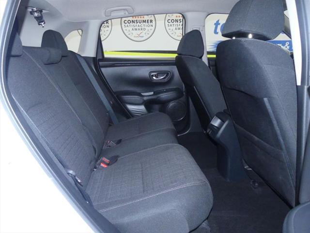 Photo of 2023 Platinum White Pearl Honda HR-V