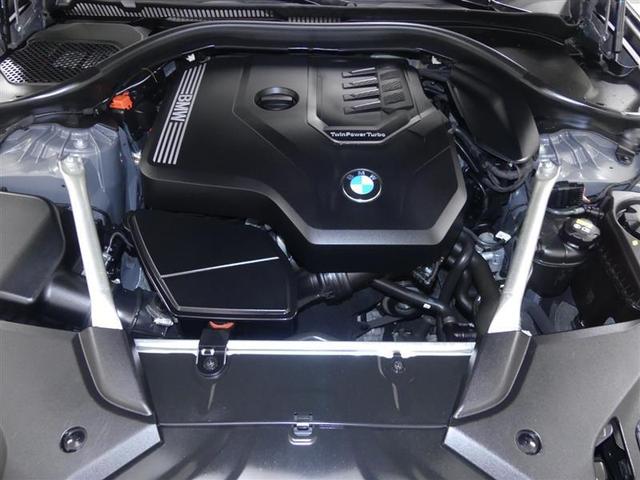 Photo of 2022 Gray BMW 530