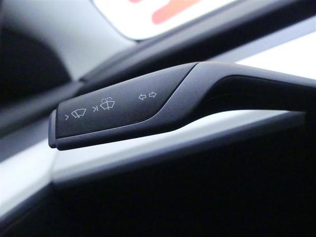 Photo of 2021 Pearl White Multi-Coat Tesla Model 3