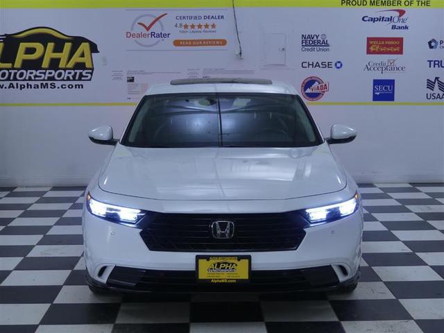Photo of 2024 Platinum White Pearl Honda Accord Hybrid