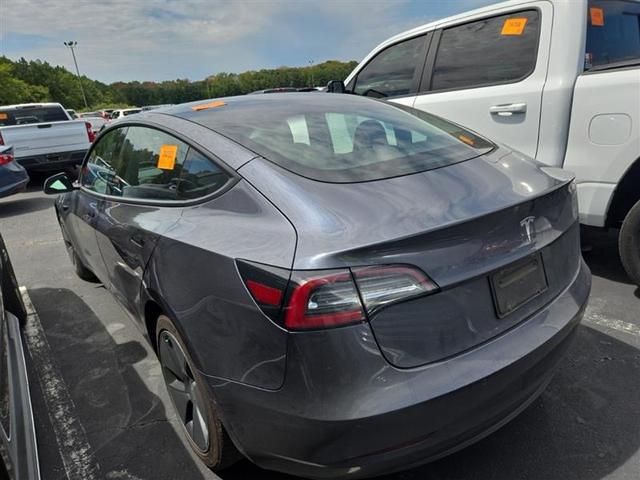Photo of 2021 Gray Tesla Model 3