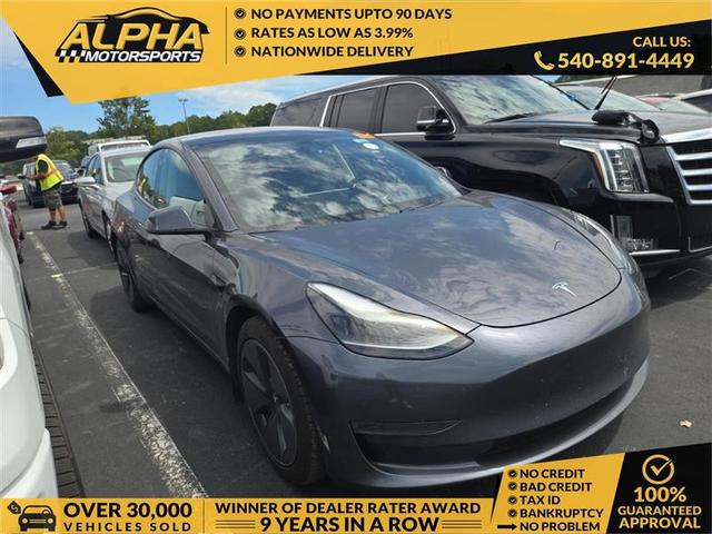 Photo of 2021 Gray Tesla Model 3