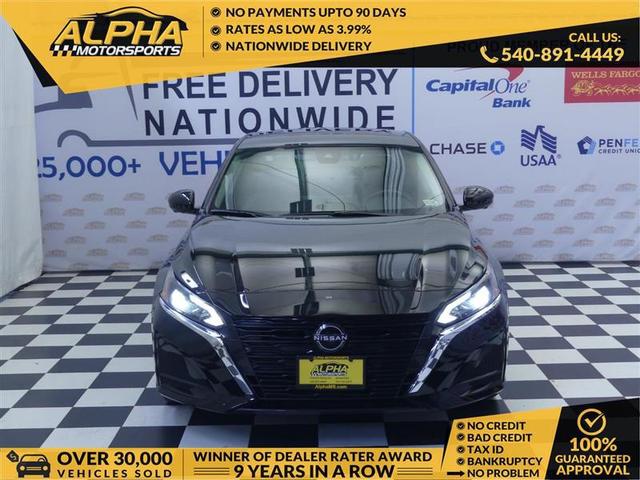 Photo of 2023 Super Black Nissan Altima