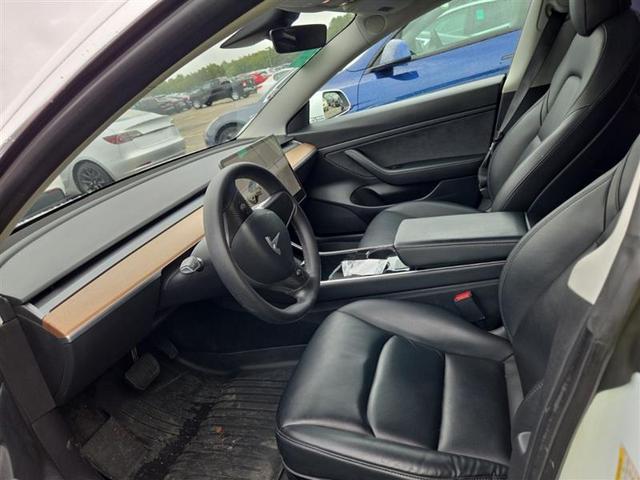 Photo of 2020 Pearl White Multi-Coat Tesla Model 3