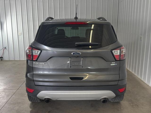 Photo of 2018 Magnetic Metallic Ford Escape