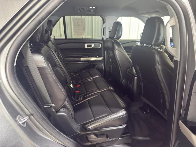 Photo of 2023 Carbonized Gray Metallic Ford Explorer