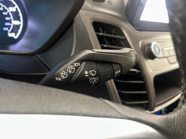 Photo of 2020 Blue Metallic Ford Transit Connect